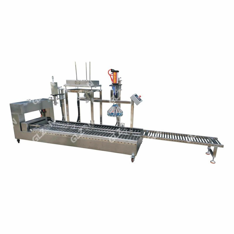 液體灌裝機(jī),稱重灌裝機(jī),定量灌裝機(jī) 液體灌裝機(jī),稱重灌裝機(jī),定量灌裝機(jī)
