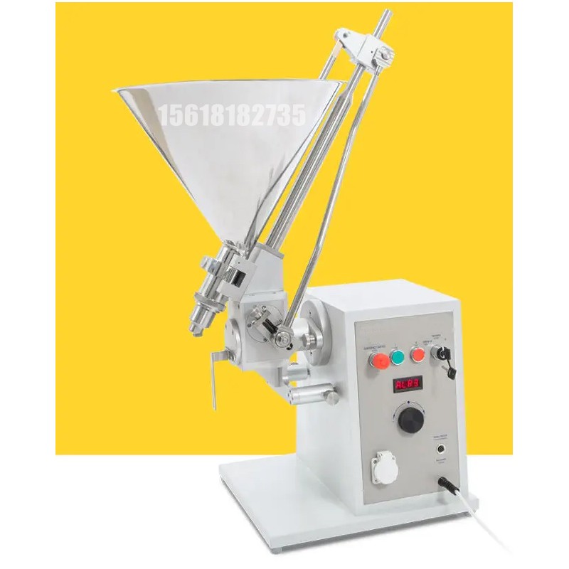 液體灌裝機(jī),稱重灌裝機(jī),定量灌裝機(jī) 液體灌裝機(jī),稱重灌裝機(jī),定量灌裝機(jī)